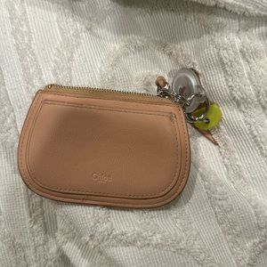 Chloe pocket hard holder keychain